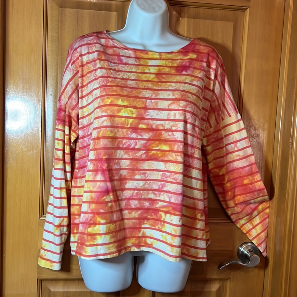 OLD NAVY long sleeve T shirt fabric.  Soooo soft and really cute!!!